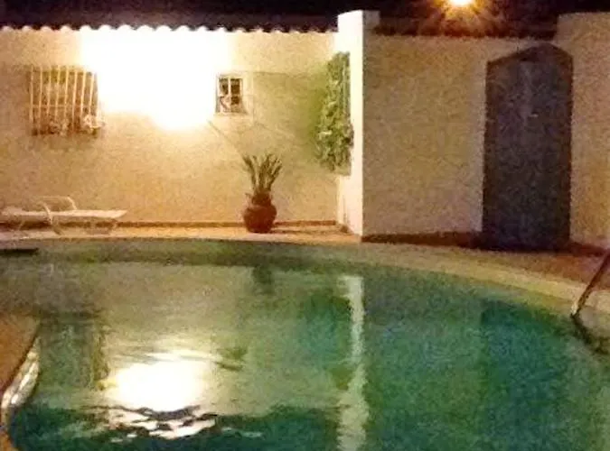 Villa Luxurious In With Pool *