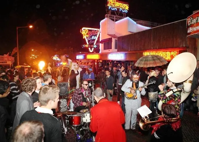 Luxurious In With Pool Albufeira