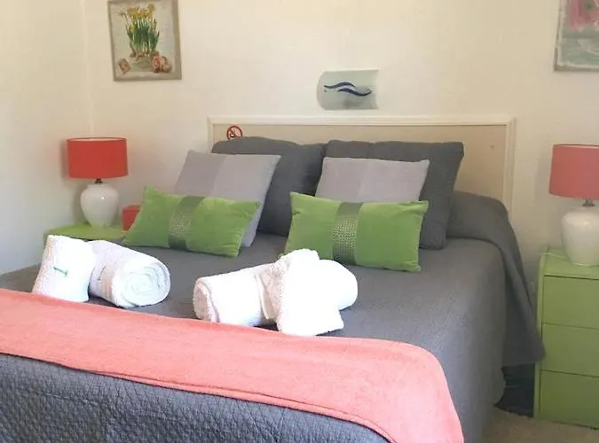 Luxurious In With Pool Albufeira