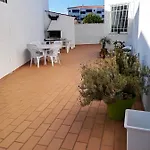 Luxurious In With Pool فيلة