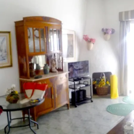 فيلة Luxurious In With Pool