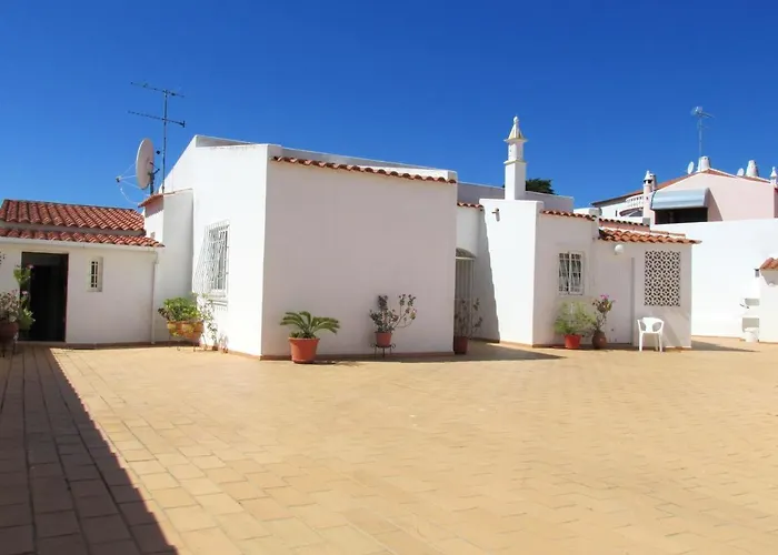 Luxurious In With Pool Villa