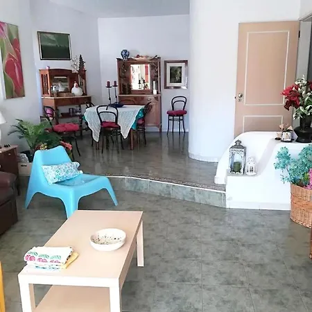 Вилла Luxurious In With Pool *